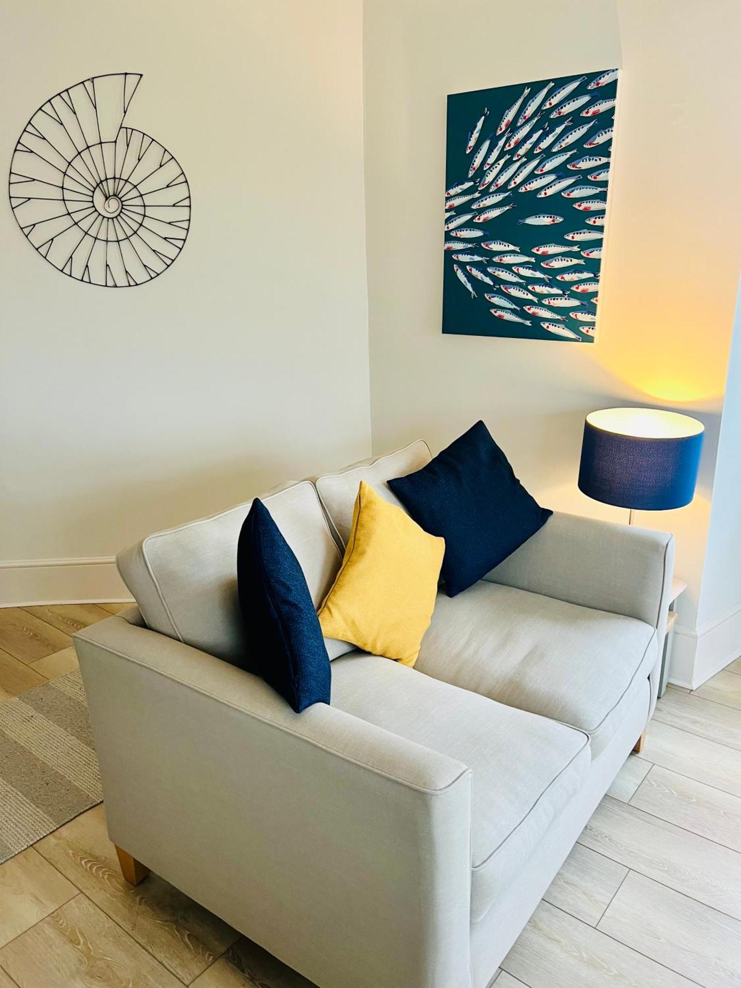 Ferienwohnung High Tides Lyme Regis Exterior foto